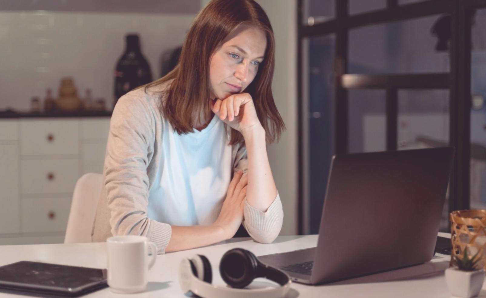 Professionelle Handelsumgebung und Arbeitsplatz